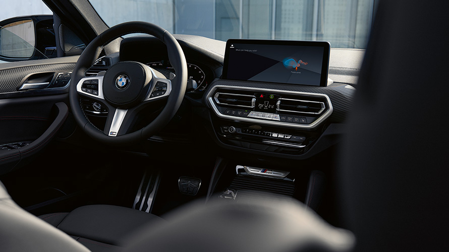 BMW X4 M40i G02 LCI 2021 Facelift interior cockpit